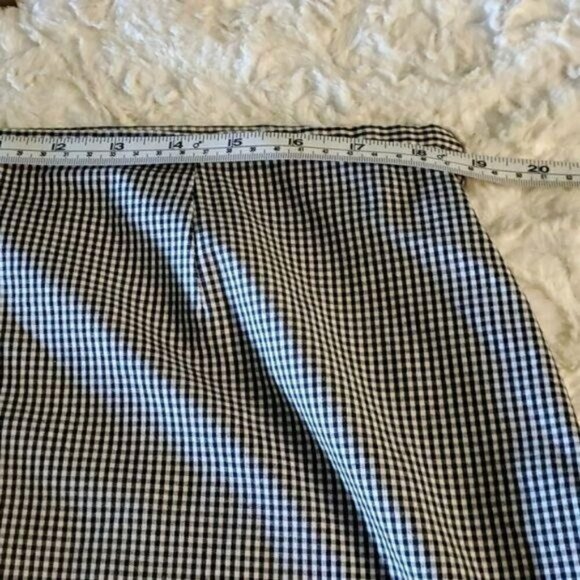Christopher & Banks White & Black Checkered Accented Trimmed Sz. 14 Zip Skirt - Picture 5 of 6